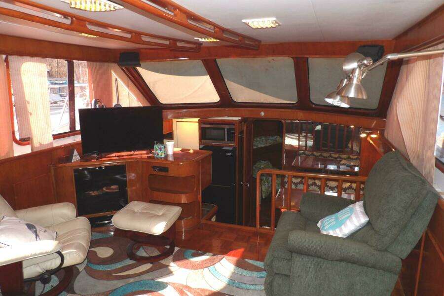 41ft Aquarius Yacht For Sale