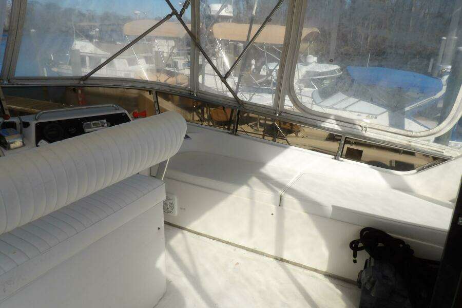 41ft Aquarius Yacht For Sale