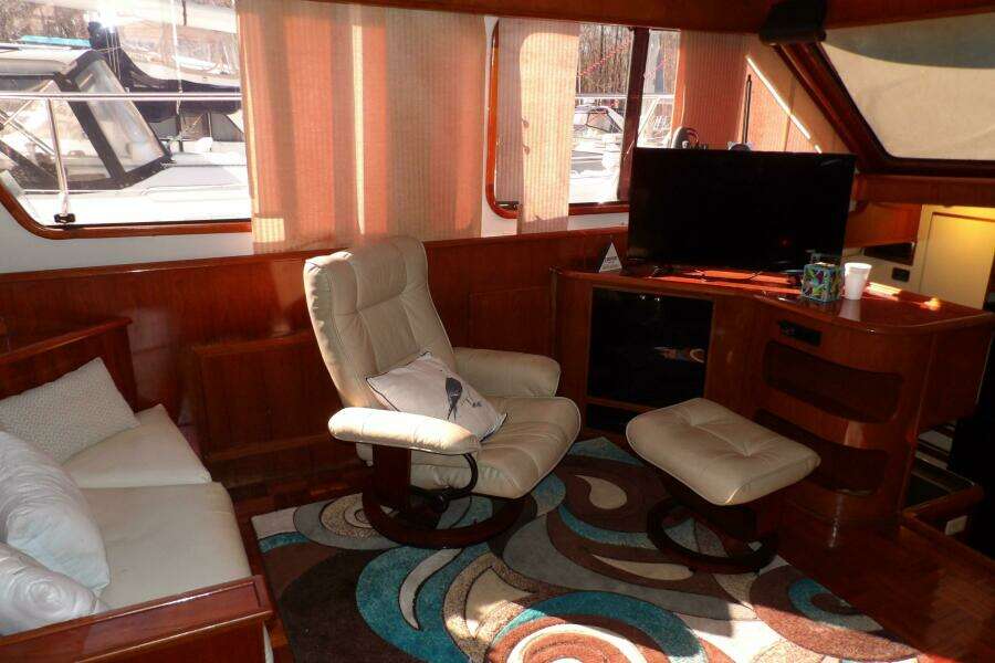 41ft Aquarius Yacht For Sale