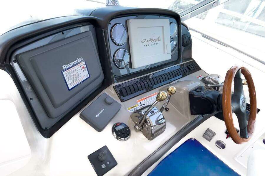 40ft Sea Ray Yacht For Sale