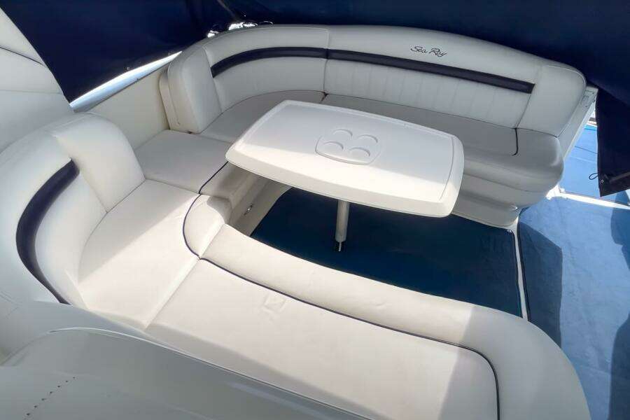 40ft Sea Ray Yacht For Sale