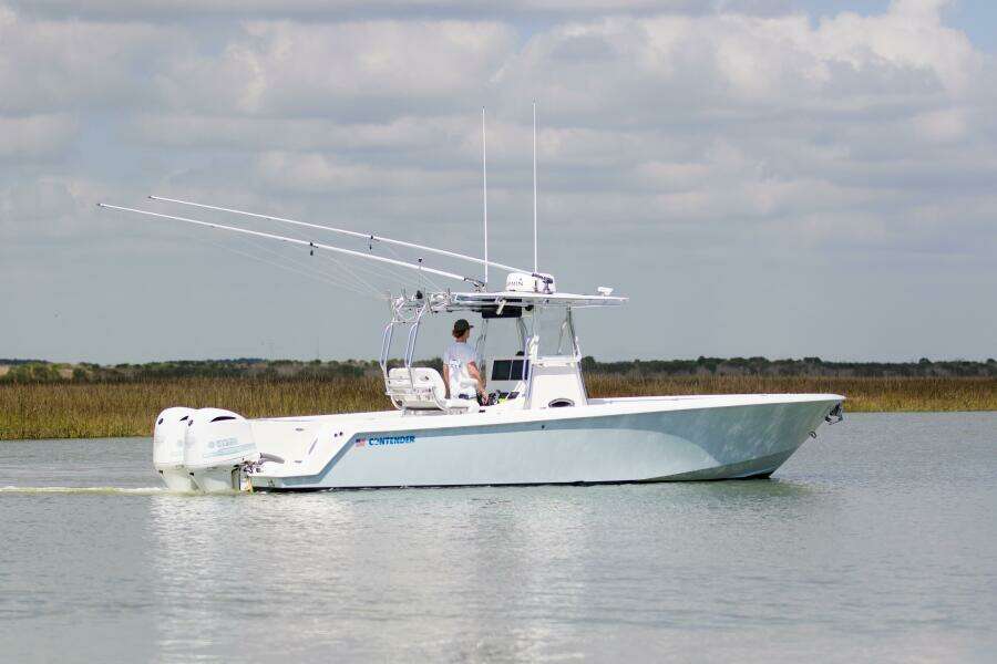 32 Contender 32ST- Profile 