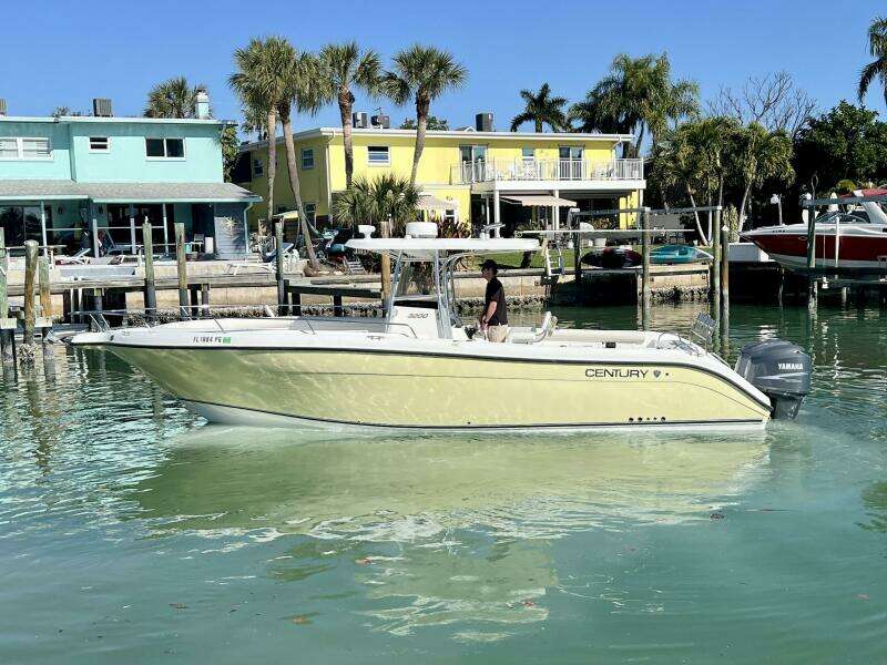 32ft Century Yacht For Sale