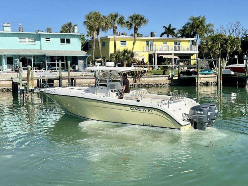 32ft Century Yacht For Sale