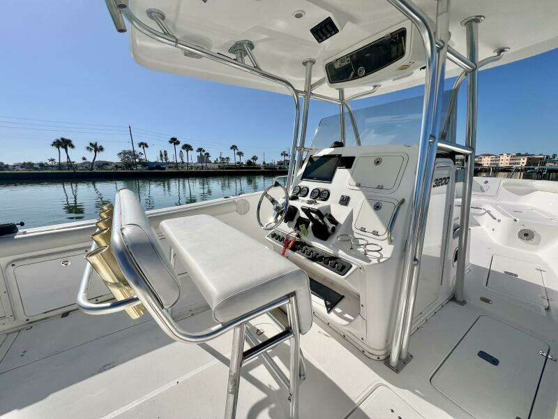 32ft Century Yacht For Sale