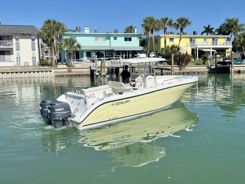 32ft Century Yacht For Sale