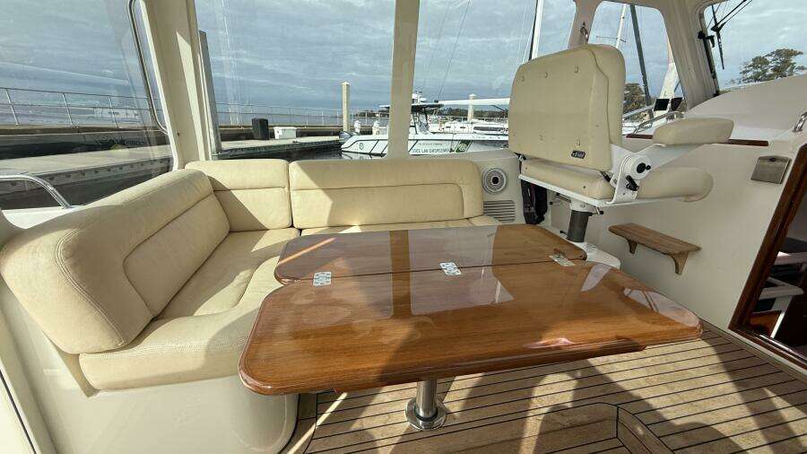 Loki 40ft MJM Yacht For Sale