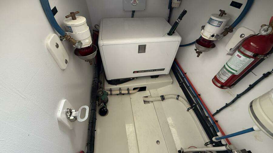 Loki 40ft MJM Yacht For Sale