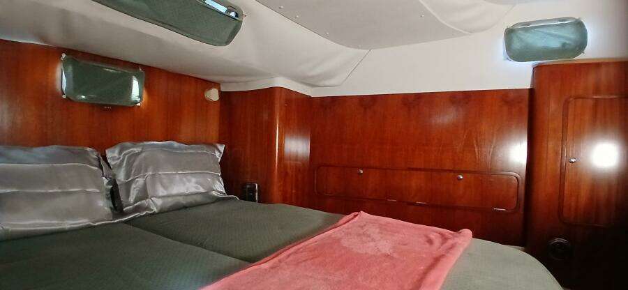 Waterfall II 44ft Beneteau Yacht For Sale