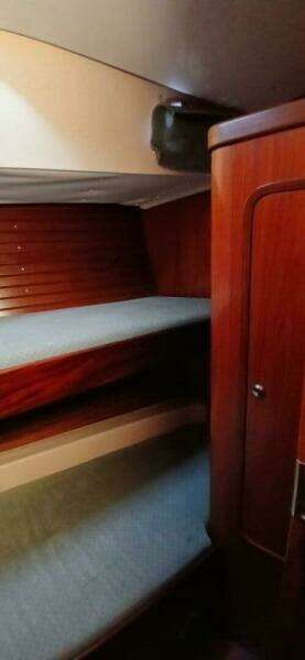 Waterfall II 44ft Beneteau Yacht For Sale