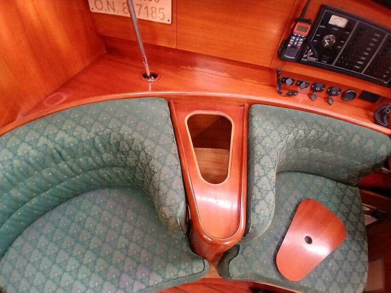 Waterfall II 44ft Beneteau Yacht For Sale