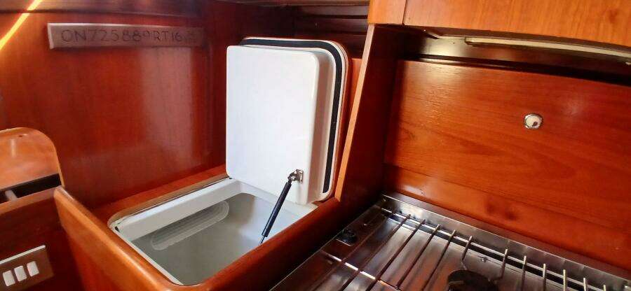 Waterfall II 44ft Beneteau Yacht For Sale