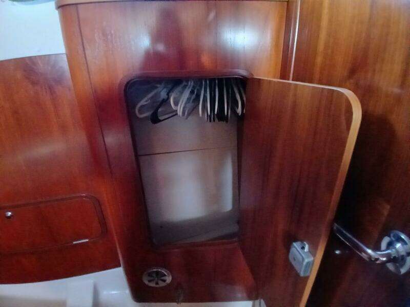 Waterfall II 44ft Beneteau Yacht For Sale