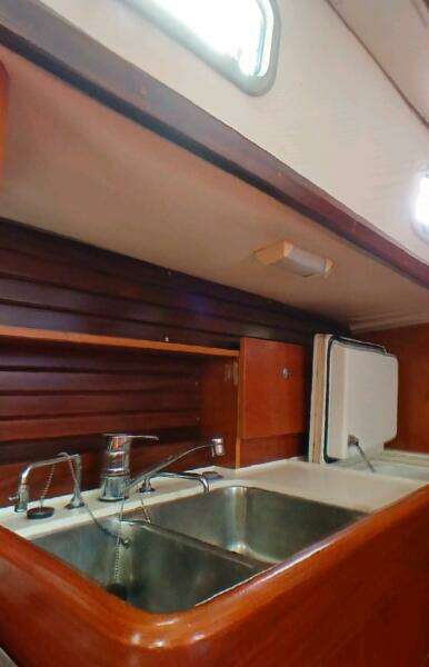 Waterfall II 44ft Beneteau Yacht For Sale