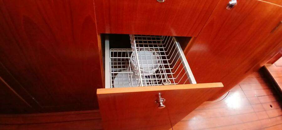 Waterfall II 44ft Beneteau Yacht For Sale