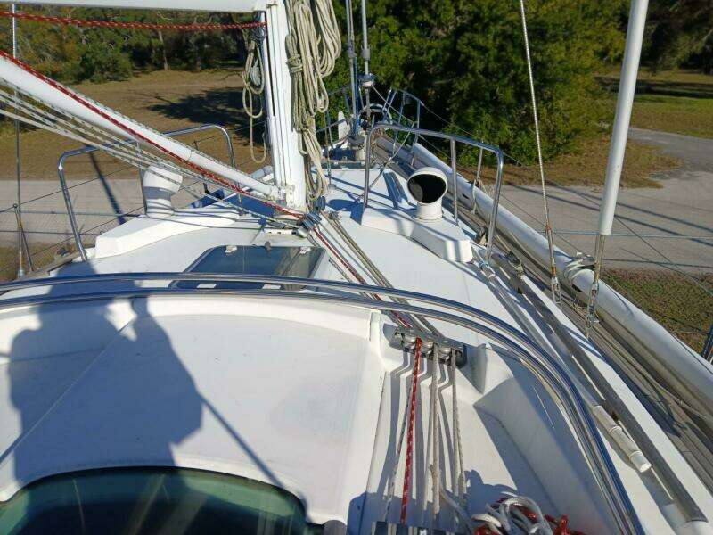 Waterfall II 44ft Beneteau Yacht For Sale