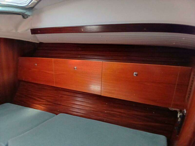 Waterfall II 44ft Beneteau Yacht For Sale