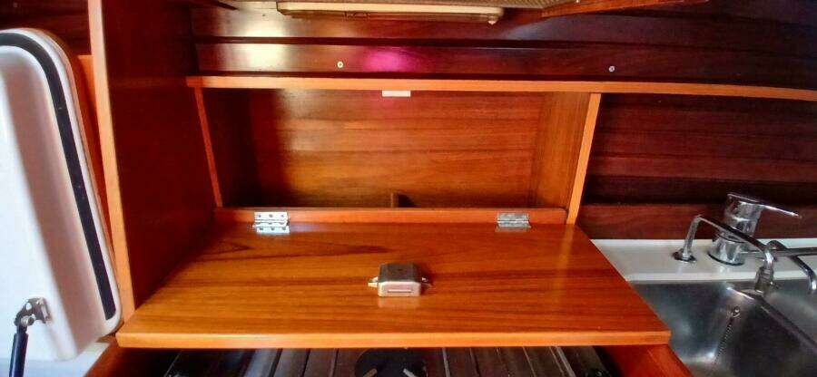 Waterfall II 44ft Beneteau Yacht For Sale