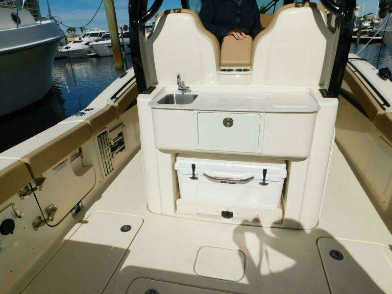 33ft Scout Yacht For Sale