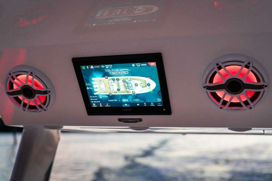 Lets GO 39ft Regal Yacht For Sale