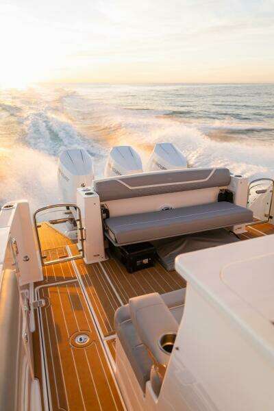 Lets GO 39ft Regal Yacht For Sale