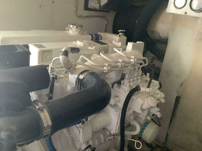 FOURTH QUARTER 50ft Viking Yacht For Sale