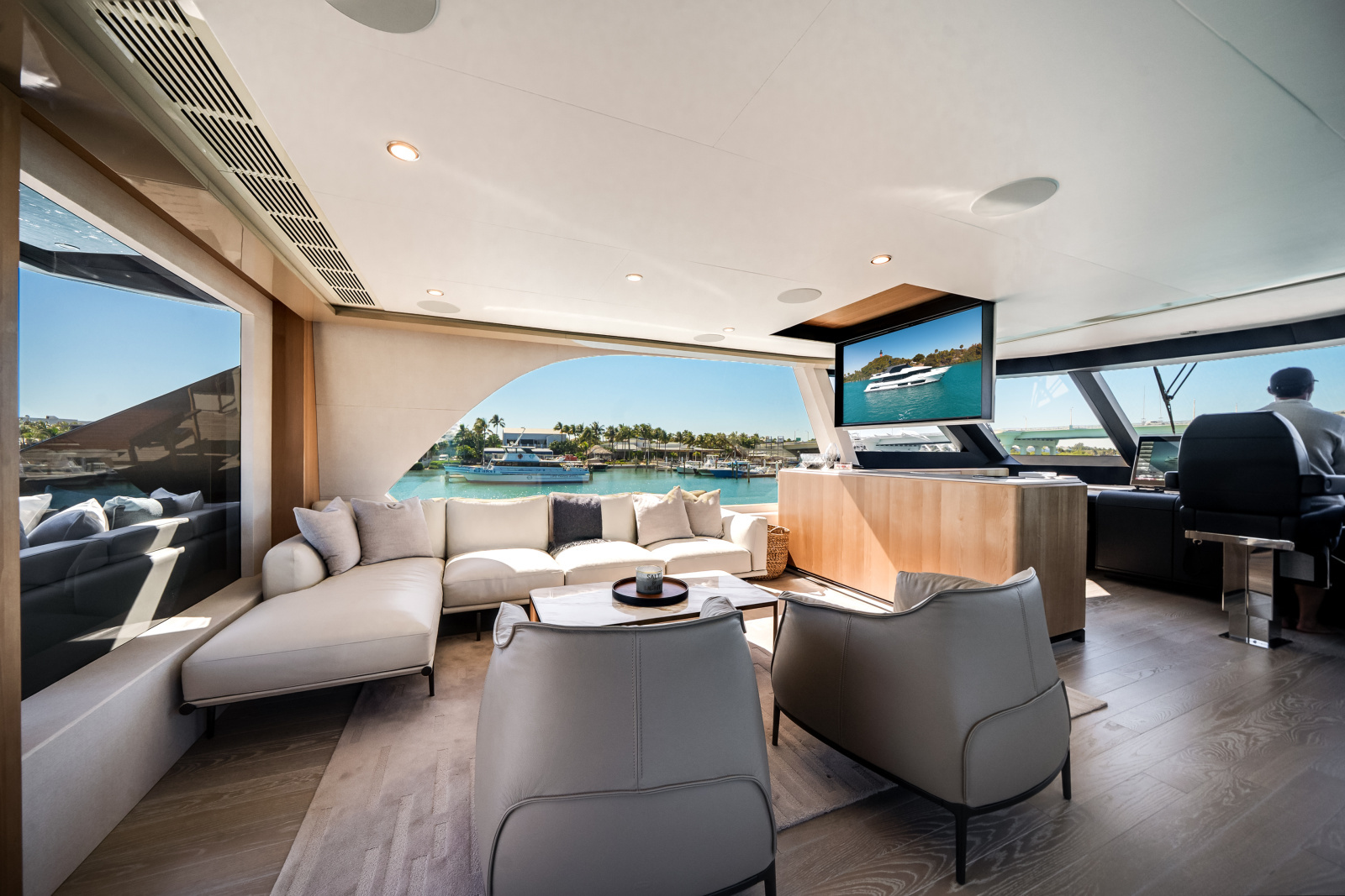 2025 Ocean Alexander 28L