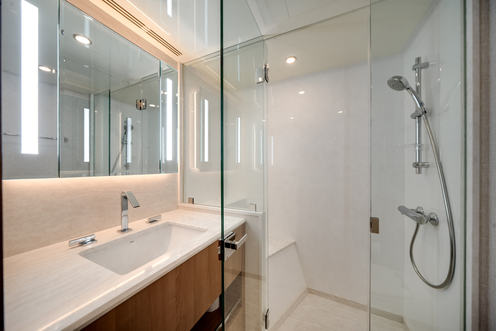 2025 Ocean Alexander 28L