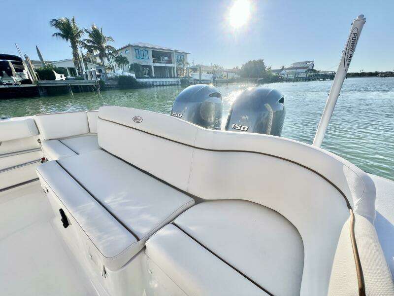 26ft Sea Hunt Yacht For Sale