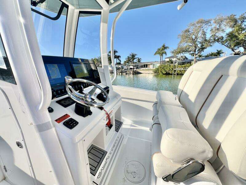 26ft Sea Hunt Yacht For Sale