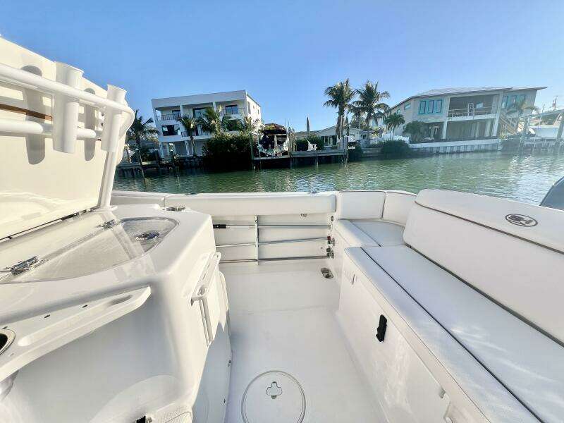 26ft Sea Hunt Yacht For Sale