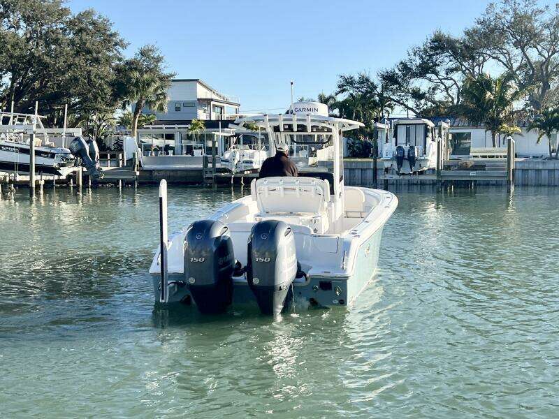 26ft Sea Hunt Yacht For Sale