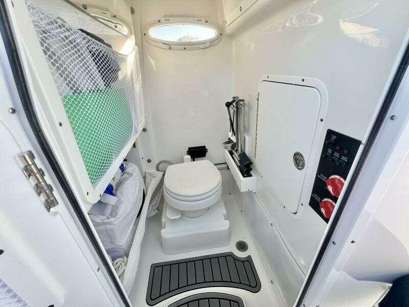 26ft Sea Hunt Yacht For Sale