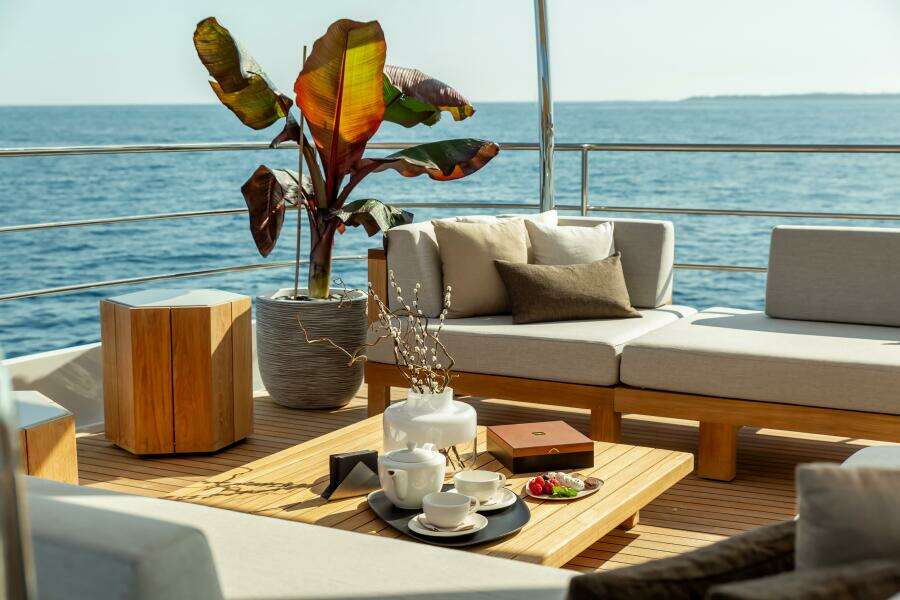 ESPINOLA 113ft Codecasa Yacht For Sale