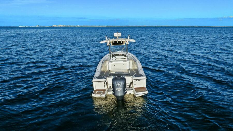 24' 2011 Scout 245 XSF