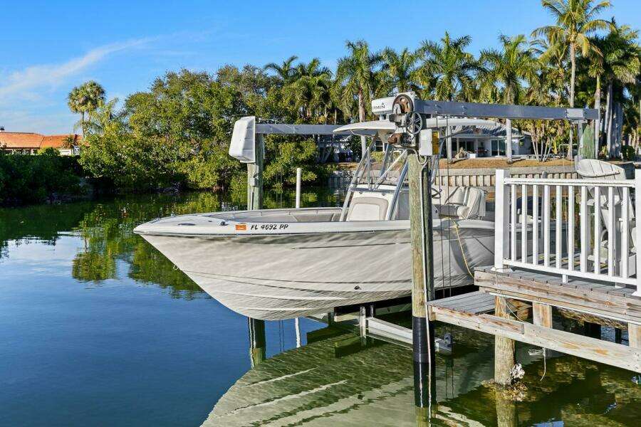 24ft Scout Yacht For Sale