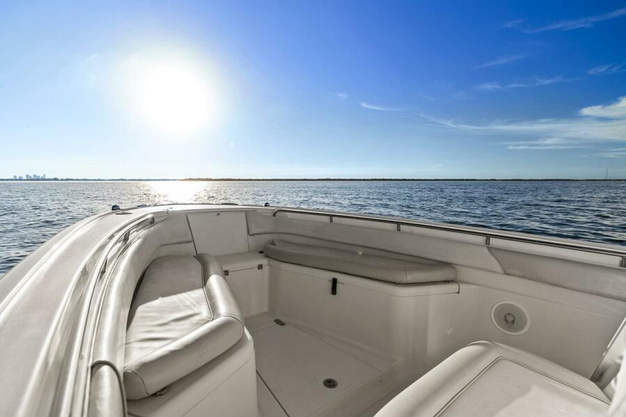 24' 2011 Scout 245 XSF