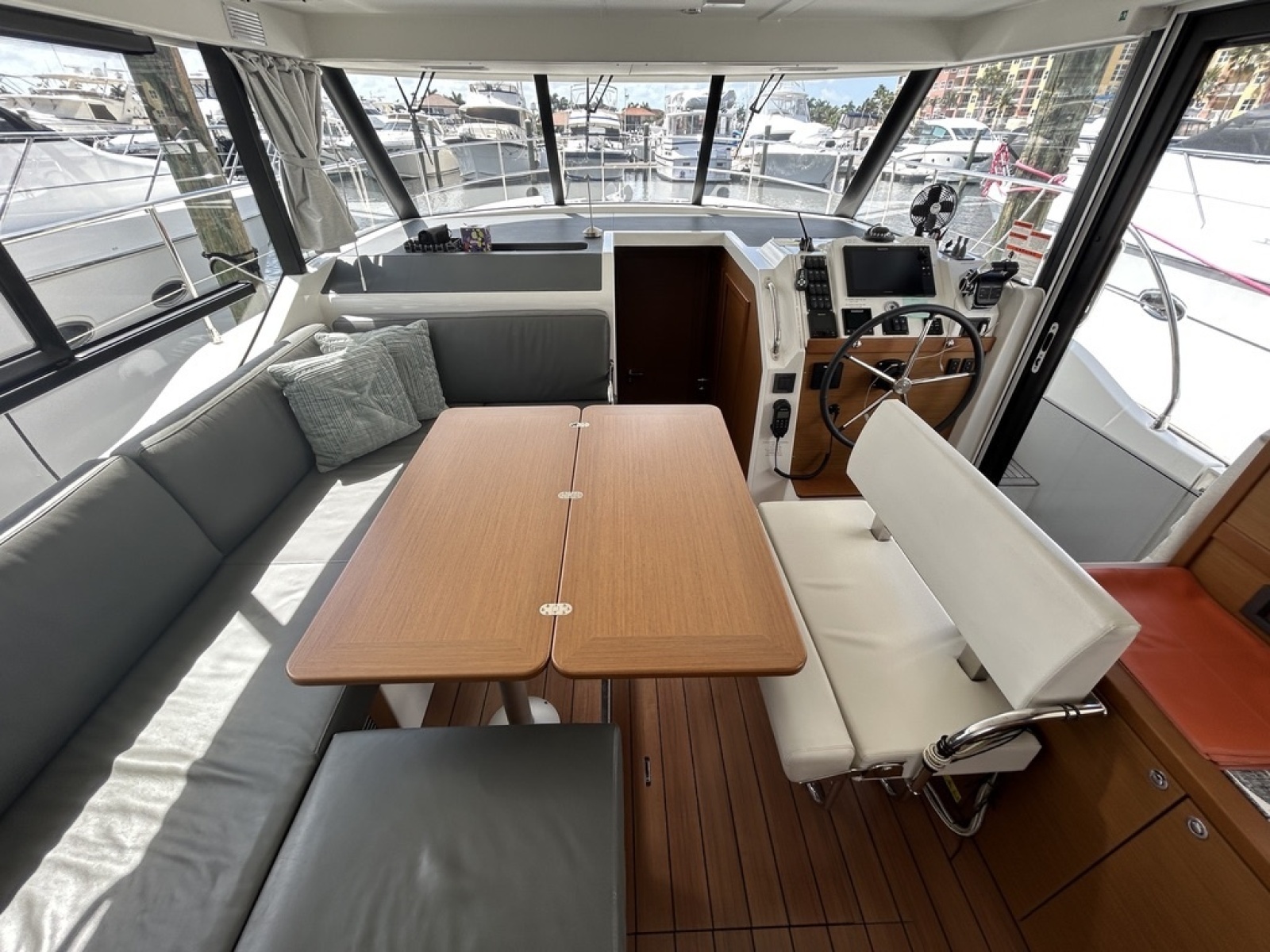 41' 2022 Beneteau ST
