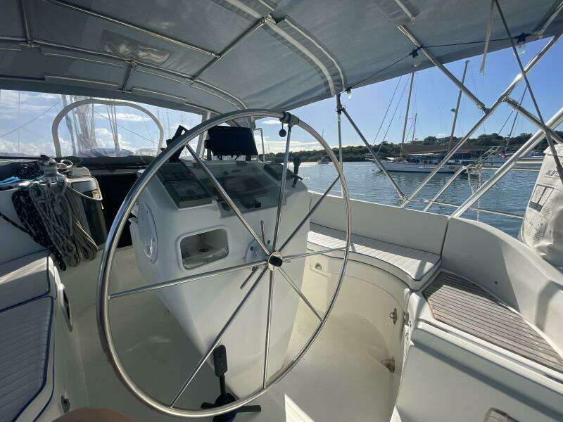 Moin Moin  40ft Beneteau Yacht For Sale