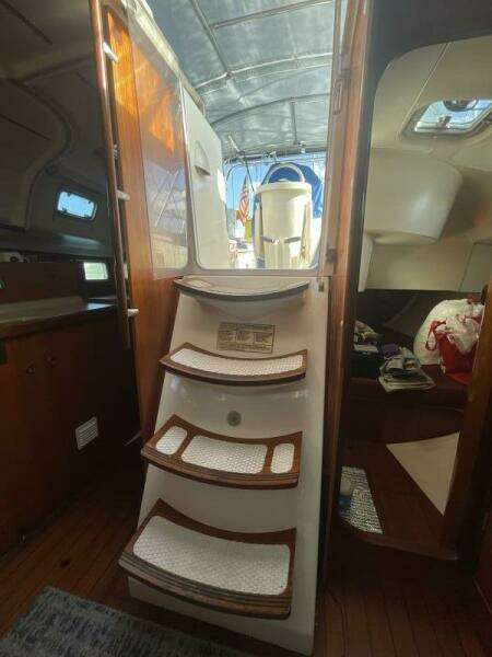 Moin Moin  40ft Beneteau Yacht For Sale