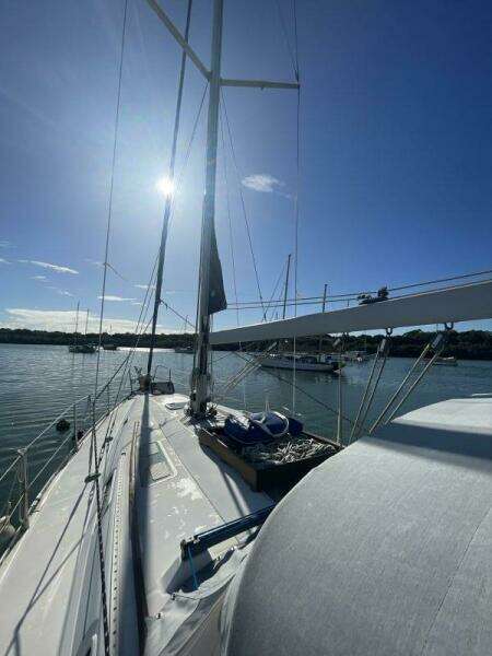 Moin Moin  40ft Beneteau Yacht For Sale