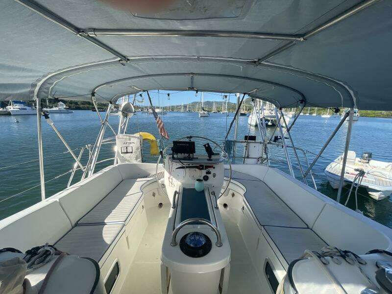 Moin Moin  40ft Beneteau Yacht For Sale