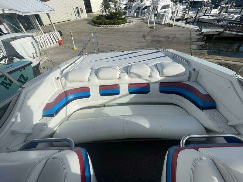 Varoom 27ft Formula Yacht For Sale