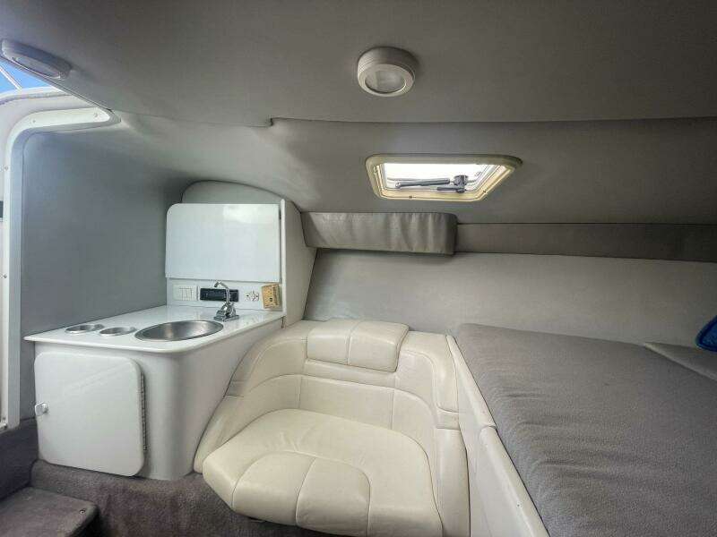 Varoom 27ft Formula Yacht For Sale