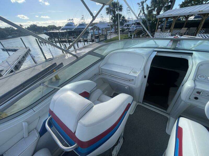 Varoom 27ft Formula Yacht For Sale