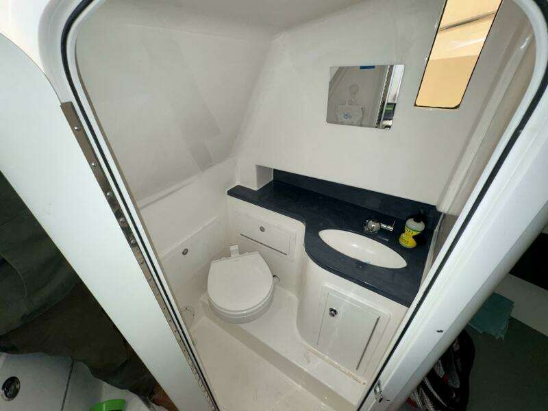 27ft Belzona Yacht For Sale