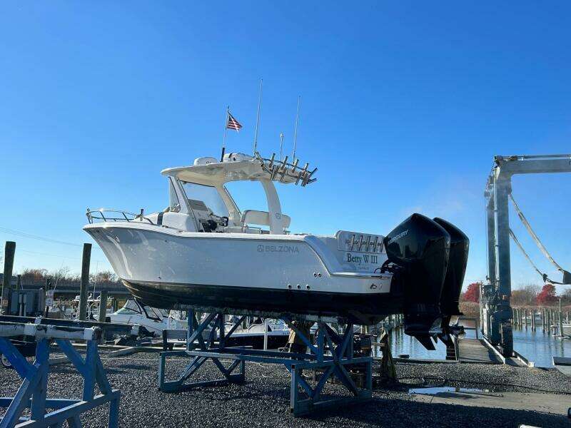 27ft Belzona Yacht For Sale