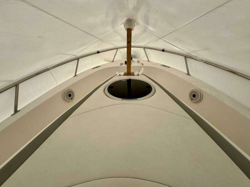 27ft Belzona Yacht For Sale