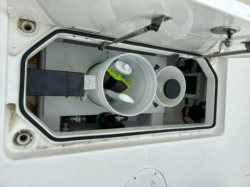 27ft Belzona Yacht For Sale