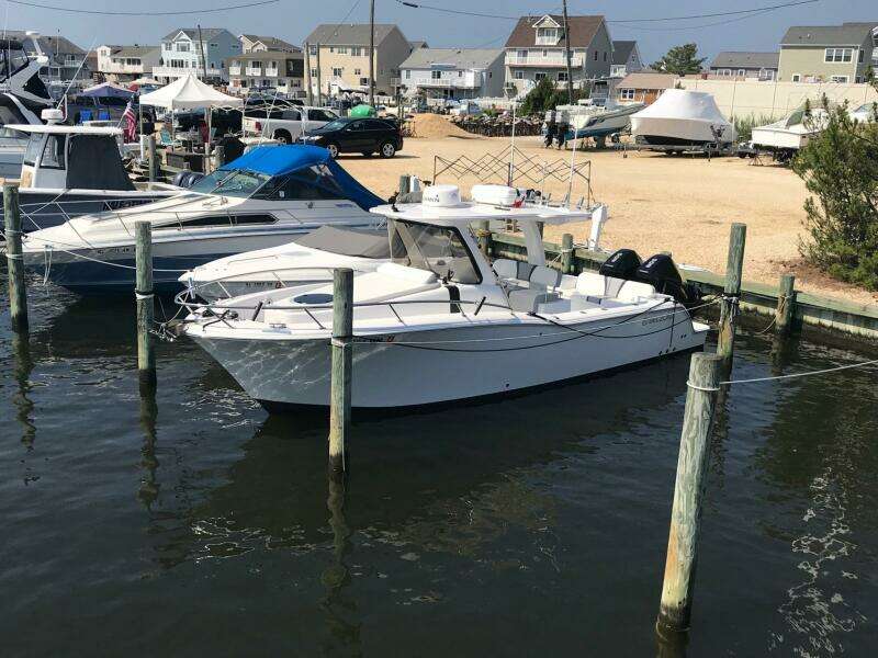 27ft Belzona Yacht For Sale